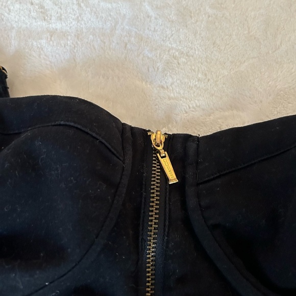 Guess Black with Gold Accents Crop Tank - Picture 3 of 4